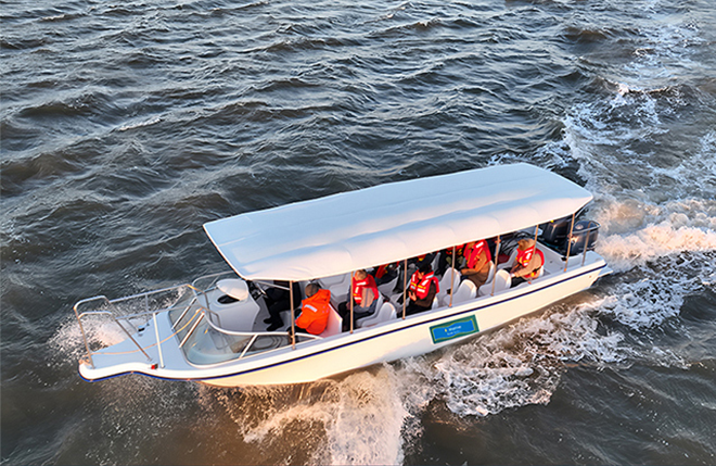T-Marine-Passagierboot f&uuml;r den Transport