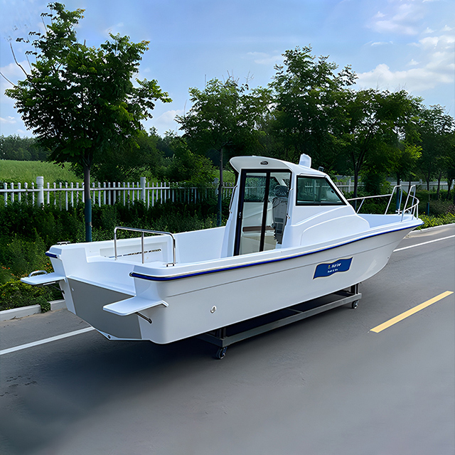 Bot Memancing Gentian Kaca 30 Kaki 9.18Meter Dengan Kabin Untuk 10 Orang